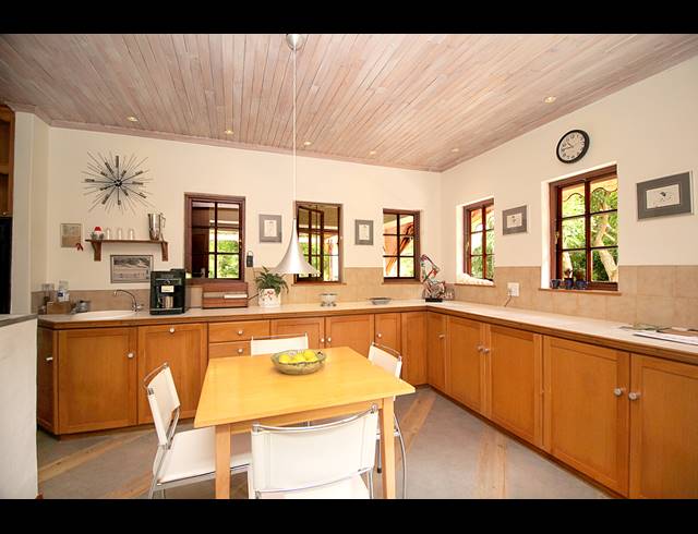 4 BEDROOM FREEHOLD FOR SALE IN GROOT BRAKRIVIER RURAL